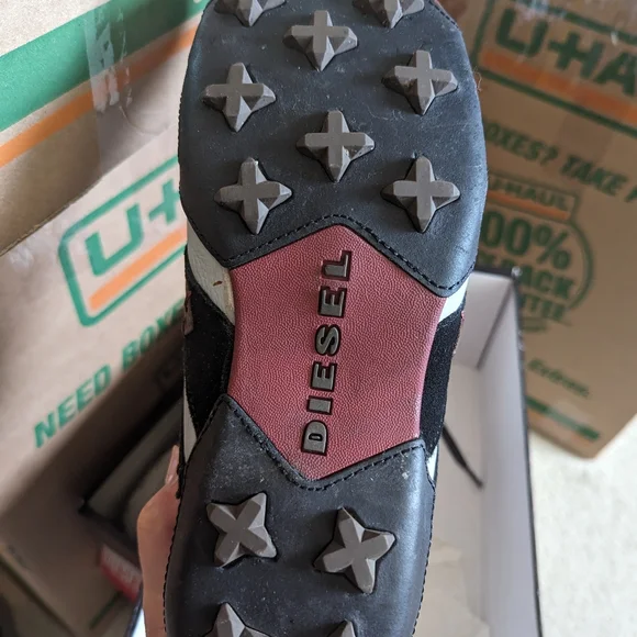 Diesel tennis shoes - Picture 4 of 9